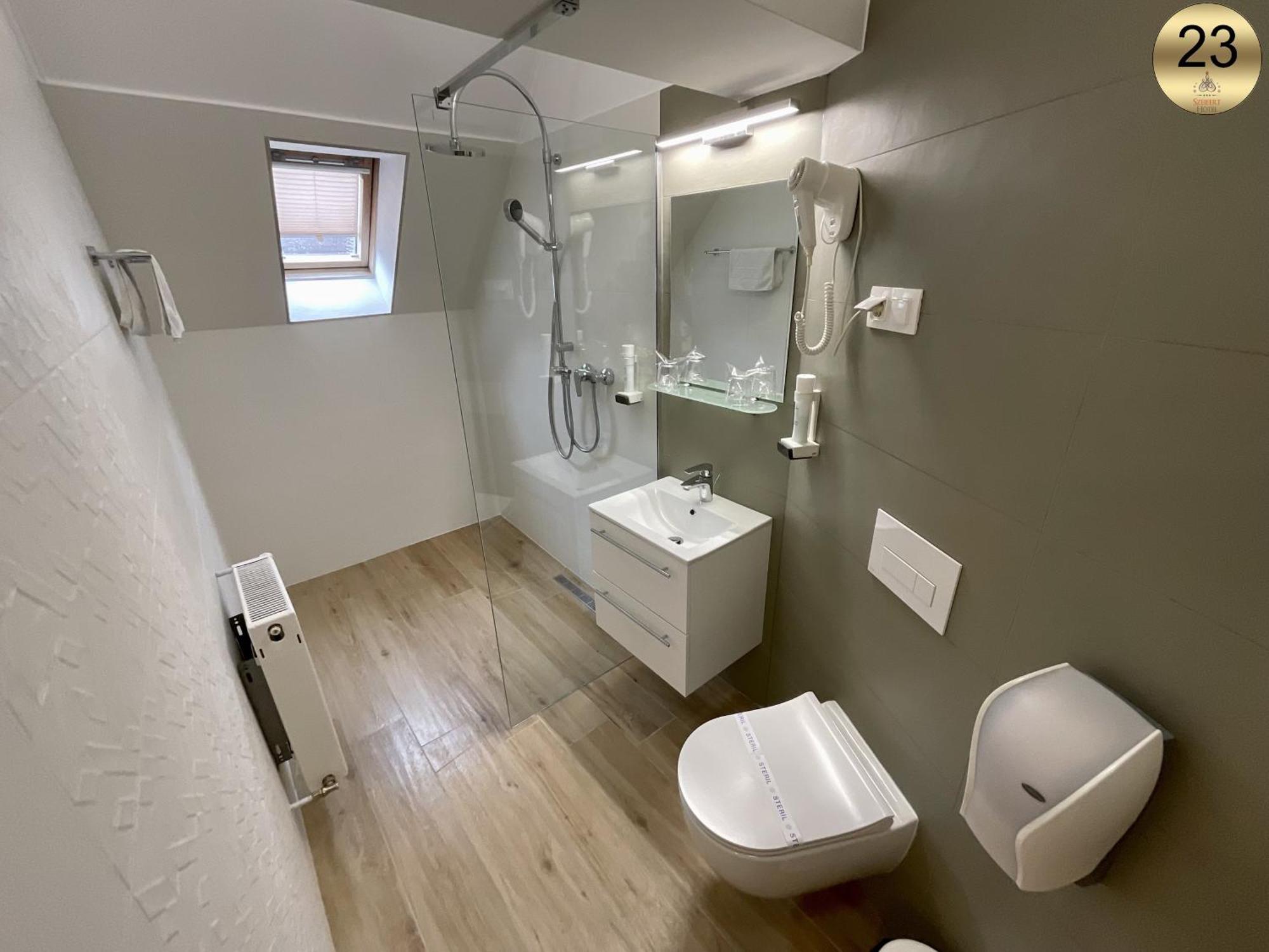 Hotel Szeifert Sovata Buitenkant foto