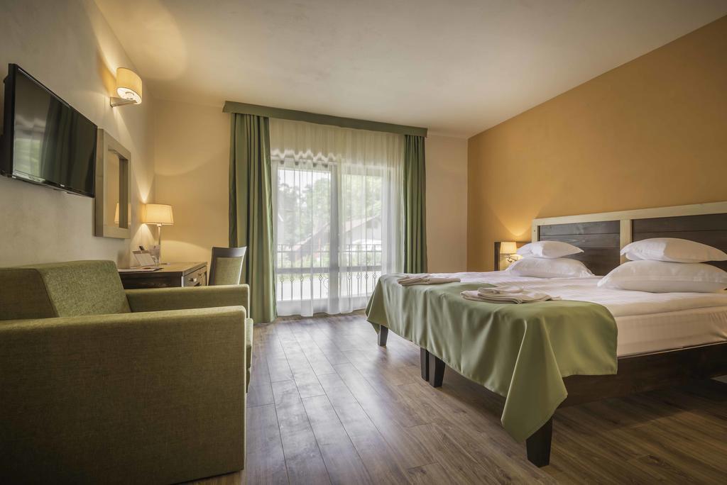 Hotel Szeifert Sovata Buitenkant foto